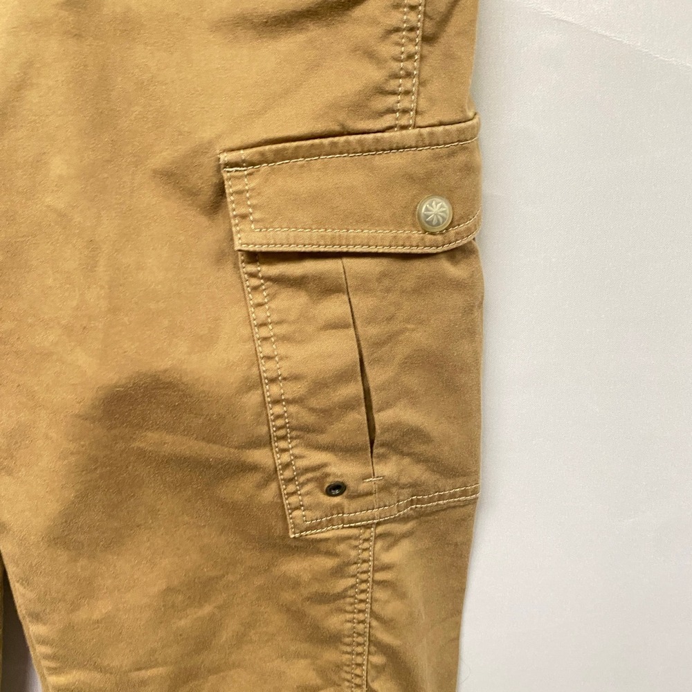 Athleta Cargo Capri Pants Khaki Tan Women Size 12 Utility Outdoor Casual Travel - Picture 5 of 11